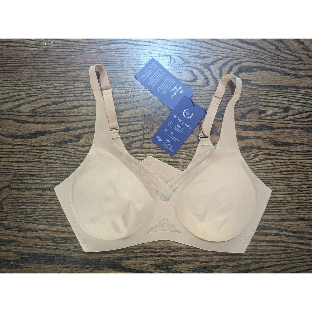 New !!  Honeylove Liftwear Wireless Padded Bra Sand Nude Size S 34 B/C Classic